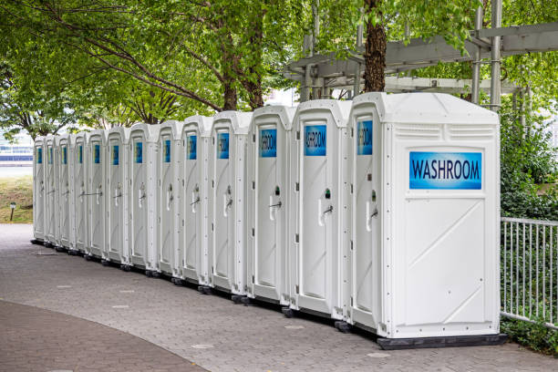 Best Portable restroom trailer rental  in Butler, IN